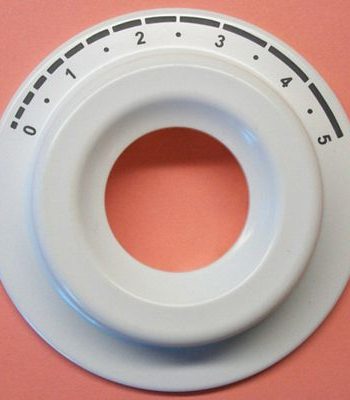 Dial Singer 5825 Feed Regulator Control
