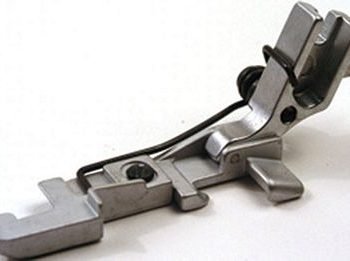 FOOT SERGER Singer 14U64 blindhem