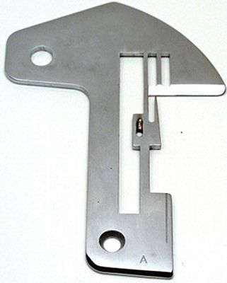 NEEDLE PLATE SERGER Elna L5 Roll Hem