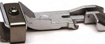 FOOT SERGER Singer 14CG754 Shirring