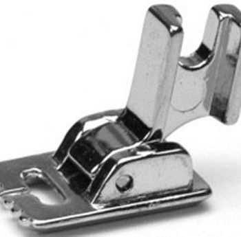 FOOT Pintuck Low Shank 8 Groove Metal Screw-On