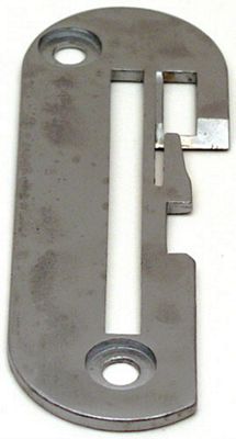 NEEDLE PLATE SERGER Juki MO103