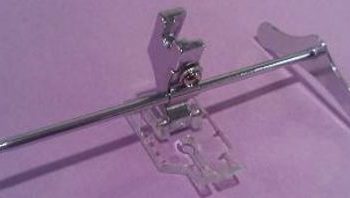 FOOT 1/4" Patchwork Slant with Guide Plastic